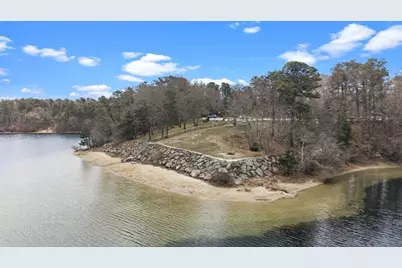 84 Hinckley Cir, Barnstable, MA 02655 - Photo 29