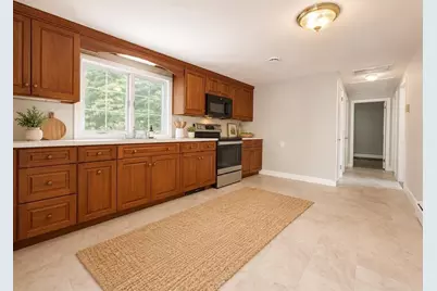 84 Hinckley Cir, Barnstable, MA 02655 - Photo 13