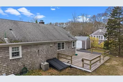 84 Hinckley Cir, Barnstable, MA 02655 - Photo 3