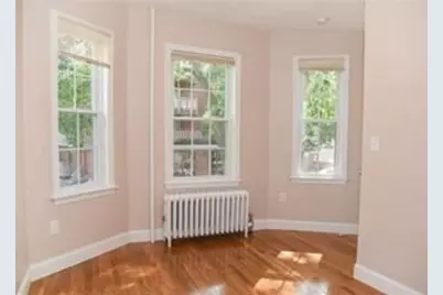 29-29A West Wyoming Ave #2, Melrose, MA 02176 - Photo 11