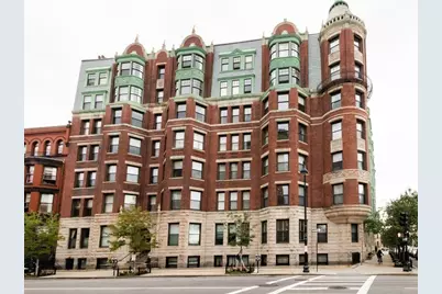 4 Charlesgate E #105, Boston, MA 02215 - Photo 11