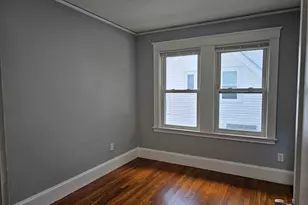 62 Royal St, Quincy, MA 02170 - Photo 11