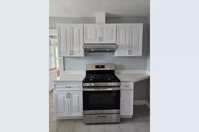 62 Royal St #2, Quincy, MA 02170 - Photo 7