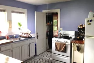 54 West St, Medford, MA 02155 - Photo 5