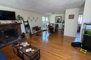 106 Green St, Marblehead, MA 01945 - Photo 7