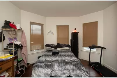 10 Monroe St, Springfield, MA 01109 - Photo 3