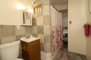 10 Monroe St, Springfield, MA 01109 - Photo 25