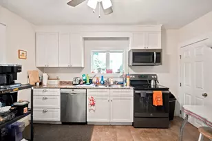 33-37 Cottage St, Amherst, MA 01002 - Photo 7