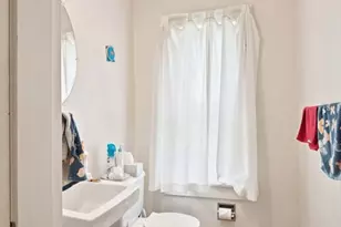 33-37 Cottage St, Amherst, MA 01002 - Photo 9