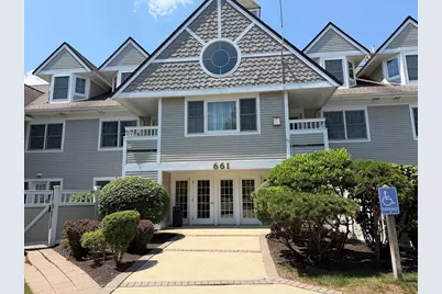 661 Lowell St #3, Lexington, MA 02420 - Photo 1