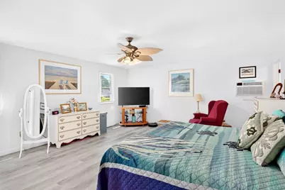 108 Pheasant Ln, Falmouth, MA 02536 - Photo 15