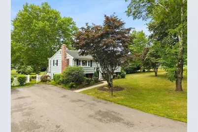 563 Summer St, East Bridgewater, MA 02333 - Photo 3