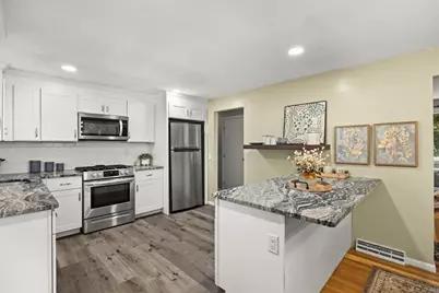 563 Summer St, East Bridgewater, MA 02333 - Photo 17