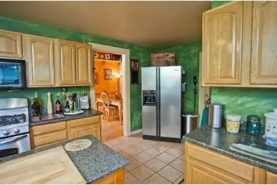 127-129 Thompson St., Springfield, MA 01109 - Photo 23