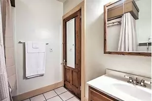 127-129 Thompson St, Springfield, MA 01109 - Photo 13