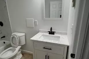 31 Vine St, Weymouth, MA 02188 - Photo 9