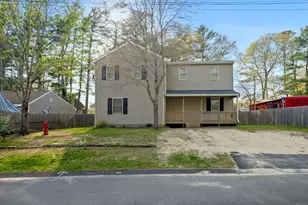 8 Ash St, Plymouth, MA 02360 - Photo 35