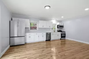 8 Ash St, Plymouth, MA 02360 - Photo 13