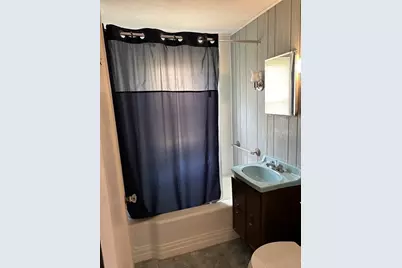 688 Prospect St, Chicopee, MA 01020 - Photo 9