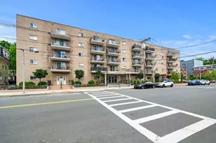 121 Tremont St, Boston, MA 02135 - Photo 25