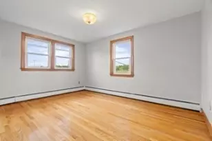 124 Cambridge, Burlington, MA 01803 - Photo 5
