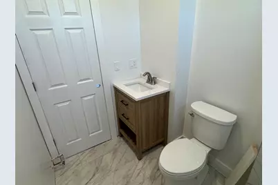 413 Boston St #1R, Lynn, MA 01905 - Photo 9