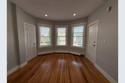 413 Boston St #1R, Lynn, MA 01905 - Photo 5