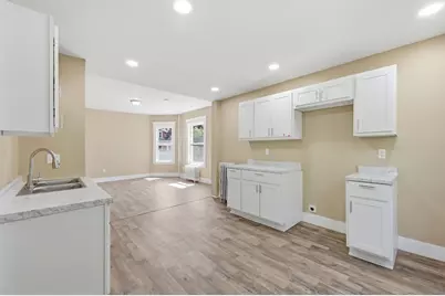 282 White St, Springfield, MA 01108 - Photo 21