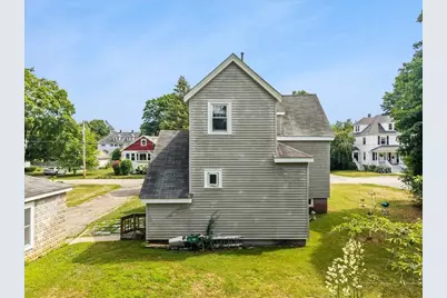 88 Cottage St, Mansfield, MA 02048 - Photo 7