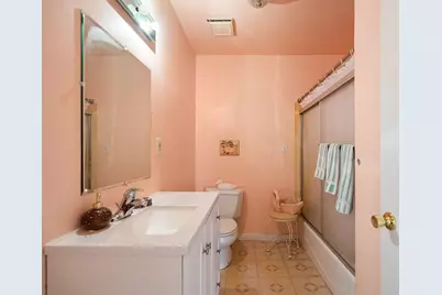 3652 N Main St #10, Fall River, MA 02720 - Photo 13