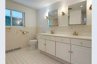 37 Stephen Pl, Newton, MA 02461 - Photo 23