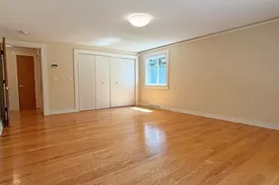 37 Stephen Pl, Newton, MA 02461 - Photo 21