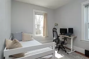 34 Dartmouth St, Watertown, MA 02472 - Photo 13