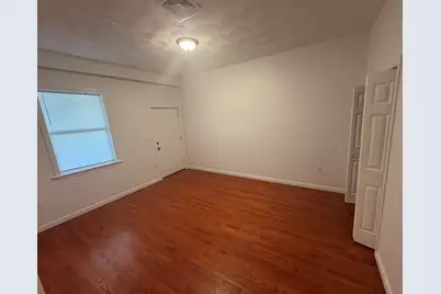 35 Cherry Street #1, Chelsea, MA 02150 - Photo 5