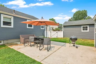 50 Hazen St, Springfield, MA 01119 - Photo 27