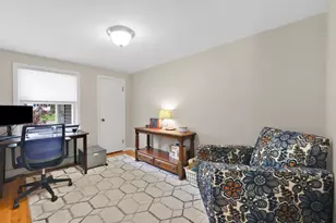 50 Hazen St, Springfield, MA 01119 - Photo 17