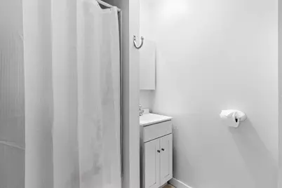 181 W 5th St #2, Boston, MA 02127 - Photo 15