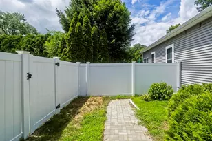 102 Lyman St, South Hadley, MA 01075 - Photo 39