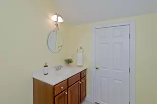 102 Lyman St, South Hadley, MA 01075 - Photo 33