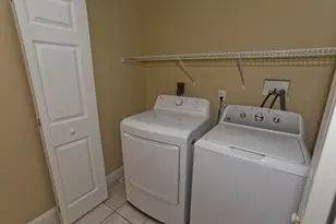 102 Lyman St, South Hadley, MA 01075 - Photo 25