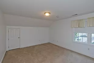 102 Lyman St, South Hadley, MA 01075 - Photo 29