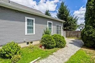 102 Lyman St, South Hadley, MA 01075 - Photo 37