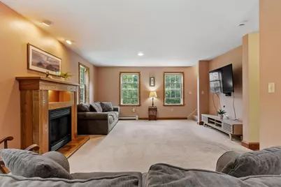 41 Penobscott Ave, Hubbardston, MA 01452 - Photo 17