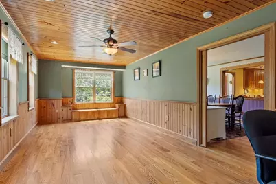 41 Penobscott Ave, Hubbardston, MA 01452 - Photo 15