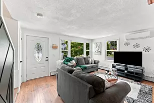 85 Brook St, Holyoke, MA 01040 - Photo 11