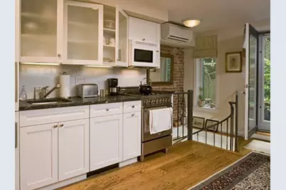49 Garden St #1, Boston, MA 02114 - Photo 17