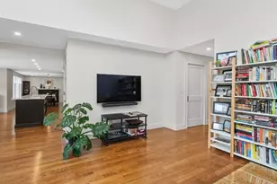 694 Trapelo Rd, Waltham, MA 02452 - Photo 11