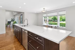 694 Trapelo Rd, Waltham, MA 02452 - Photo 5