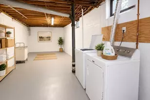 28 Mechanic St, Newton, MA 02464 - Photo 17
