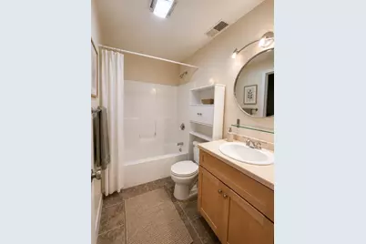 296 Meridian St #1, Boston, MA 02128 - Photo 9